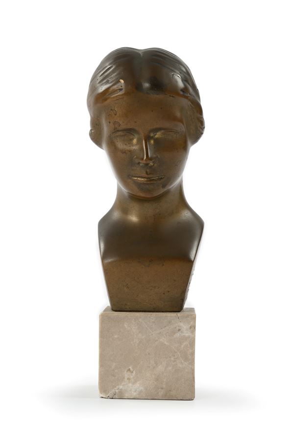 Testa femminile