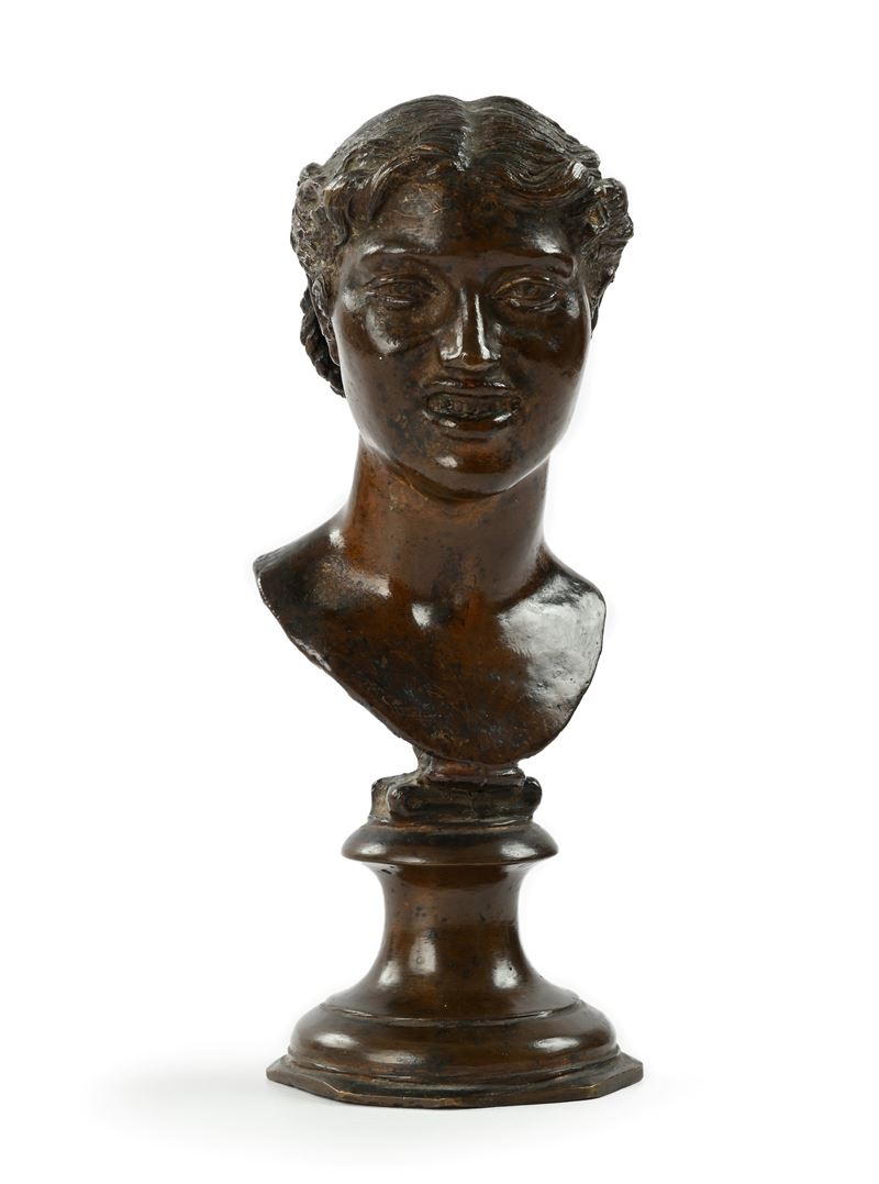 Fonderia Napoletana del XIX Secolo - Testa di donna caprese (Ritratto di Rosa Ferraro) in bronzo
