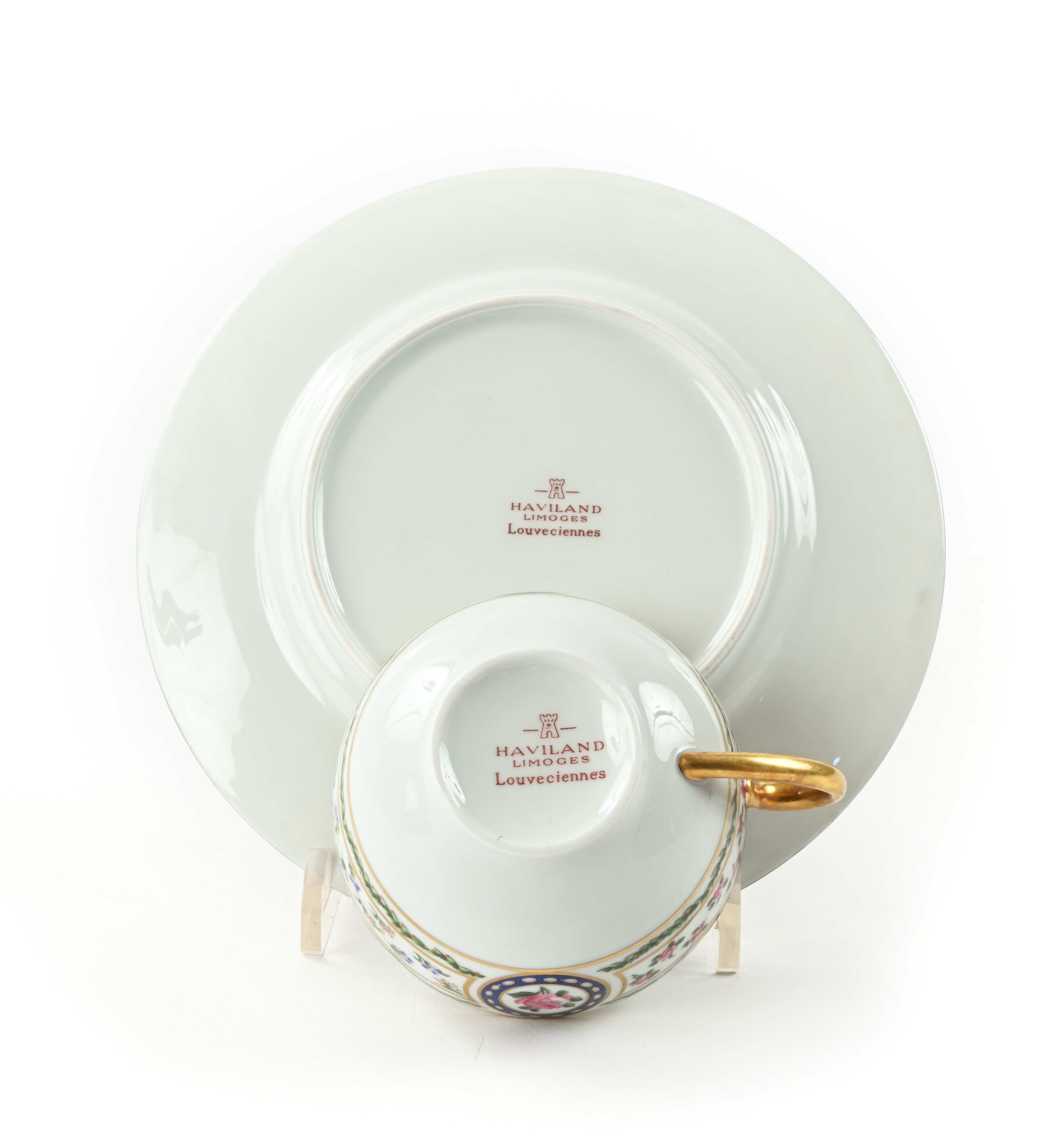 Haviland (attrib.), Servizio da tè e dessert in porcellana Louveciennes con decoro neoclassico, L...