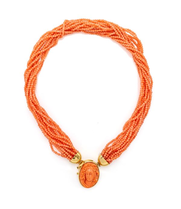 Collana a torchon in corallo rosa ed oro