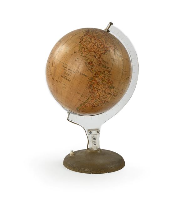 Globo terrestre da tavolo, fisico e politico illuminato, G.B. Paravia &amp; C., metà del XX secolo  - Asta Asta a Tempo - Antiquariato: Mobili, Arredi, Stampe e Porcellane - Casa d'Aste Arcadia