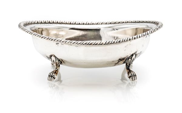 Vaschetta ovale in argento