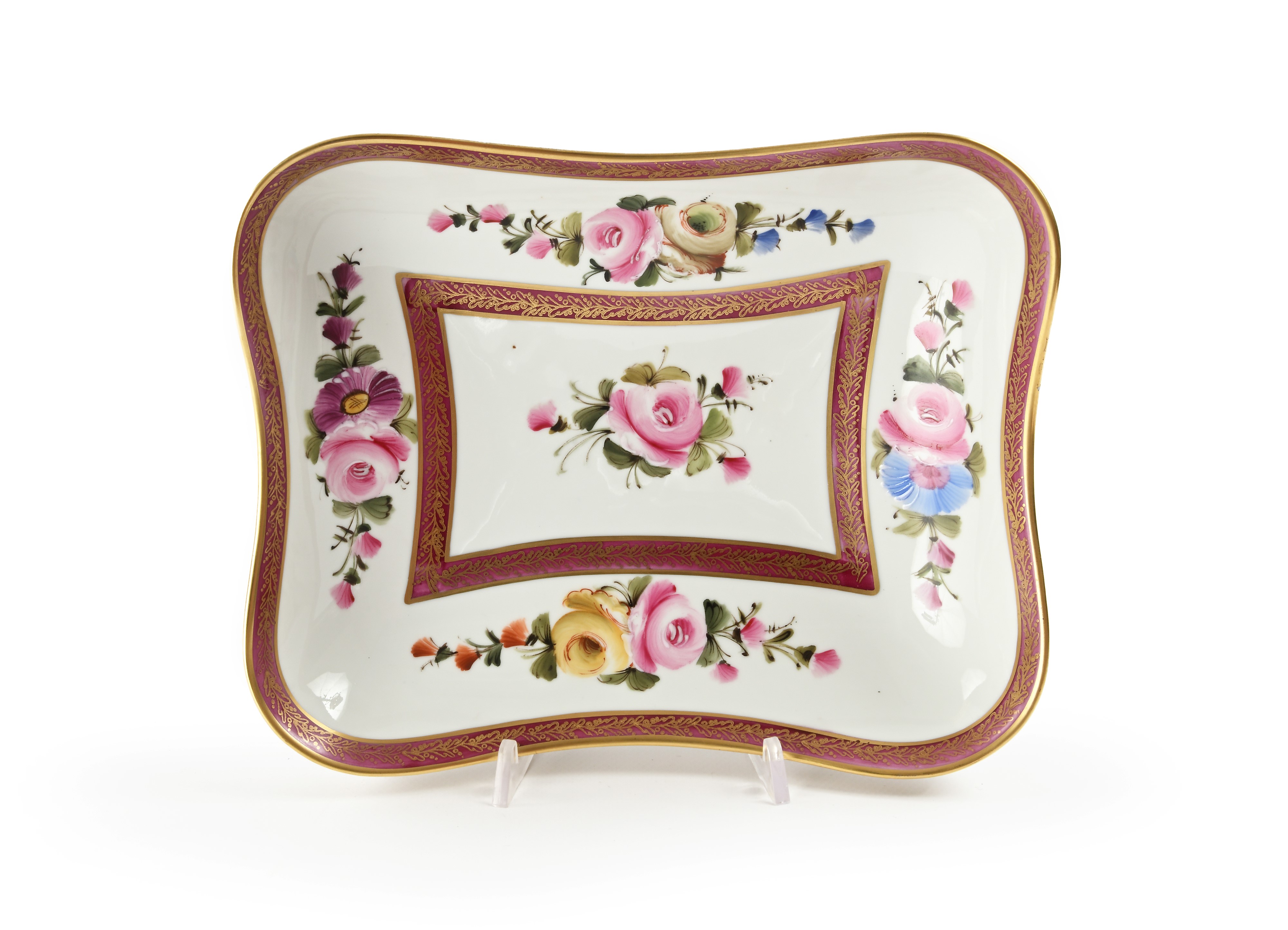 Centrotavola rettangolare in porcellana di gusto Limoges, Francia, decorazione floreale a mano