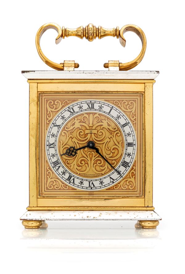 Hausmann & Co. - Orologio da tavolo a carica manuale 8 giorni con suoneria ad ore e mezze su campanello, scappamento ad ancora, con cassa in metallo dorato ed argentato