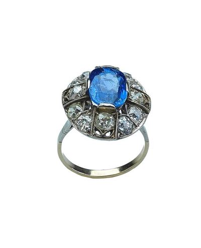 Anello Antico con Zaffiro e Diamanti