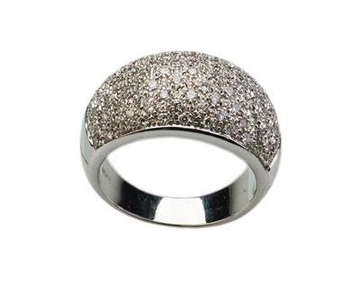 Anello con Pave' di Brillanti