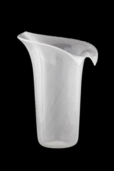 Vaso "calla" in Vetro Lattimo Filigranato, Venini