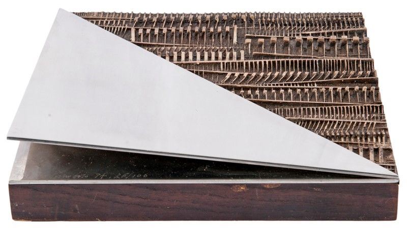Arnaldo Pomodoro - Folded Page