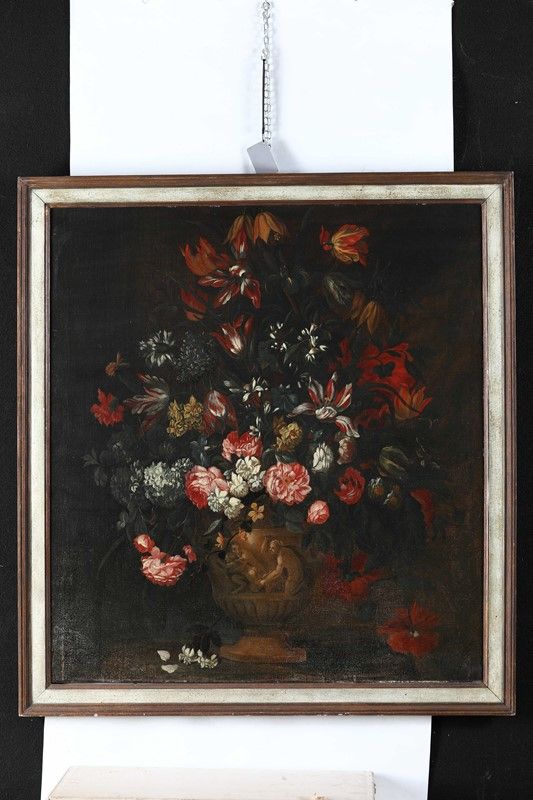 Francesco Mantovano - Vaso di Fiori a Rilievo con il Castigo di Cupido