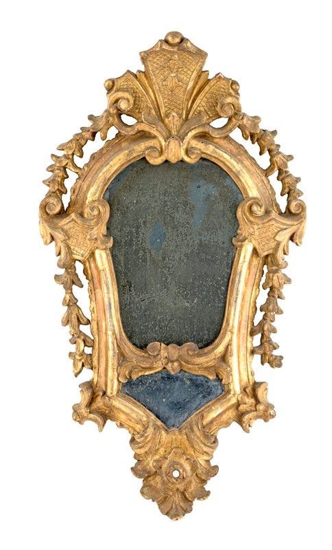 Coppia di Piccole Specchiere in Legno Dorato