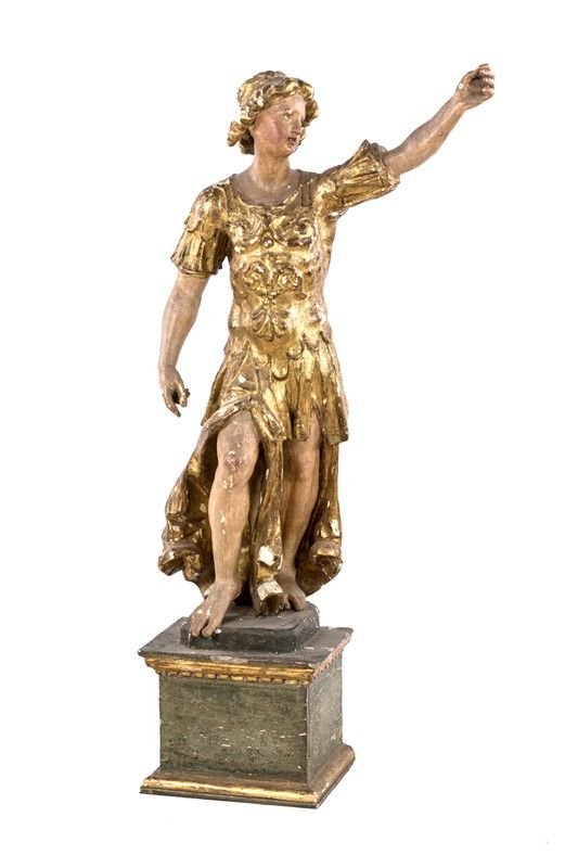 Coppia di Sculture in Legno Laccato e Dorato