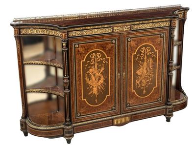 Credenza in Legno Intarsiato