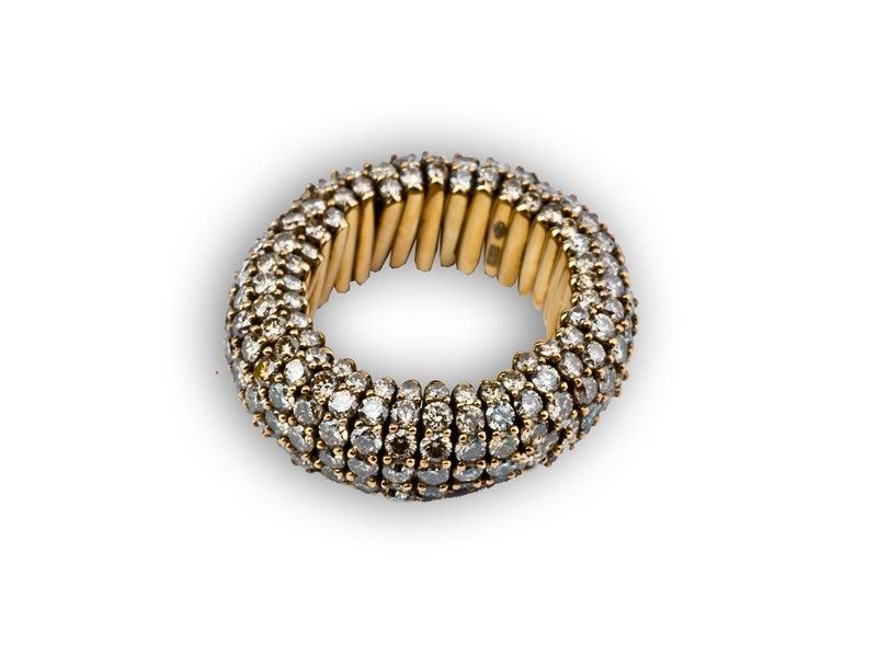 Anello a Fascia con Brillanti Brown