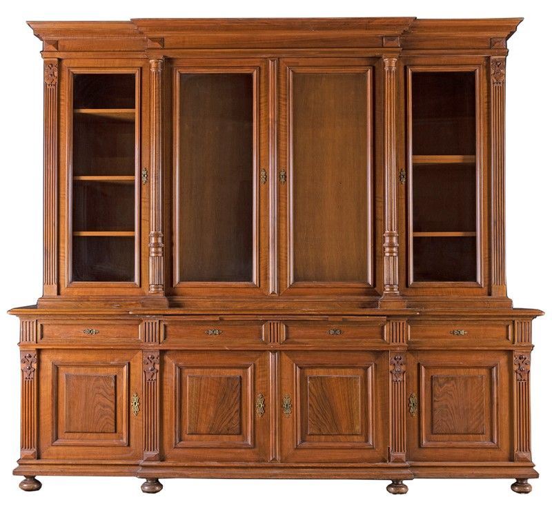 MOBILE A DUE CORPI IN NOCE