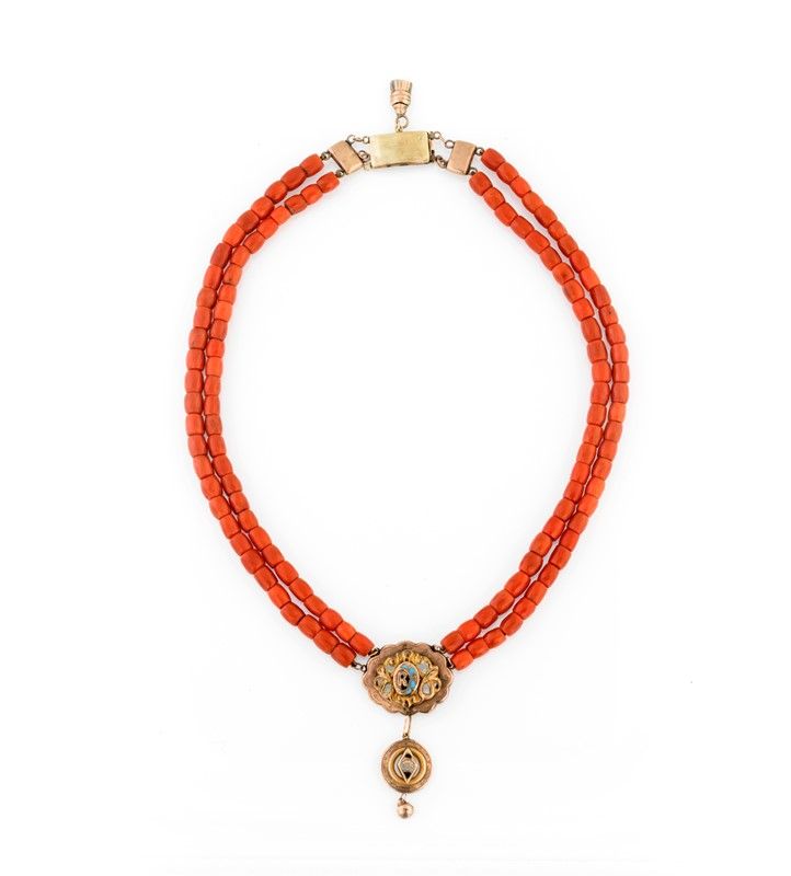 Collana di Due Fili di Corallo