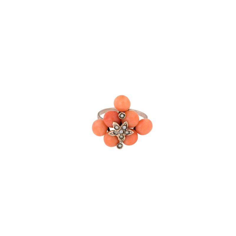 Anello Antico con Corallo Sciacca