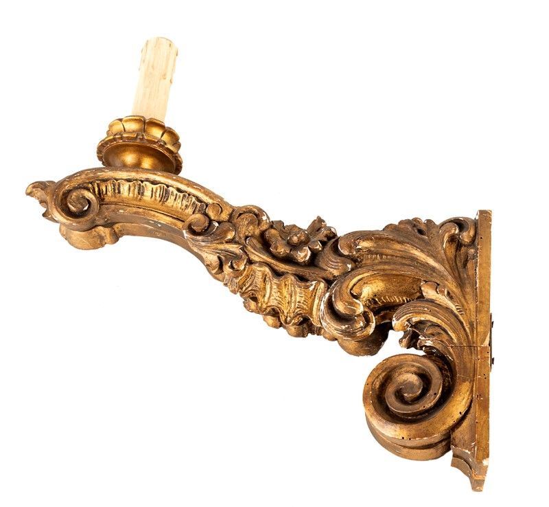 Applique