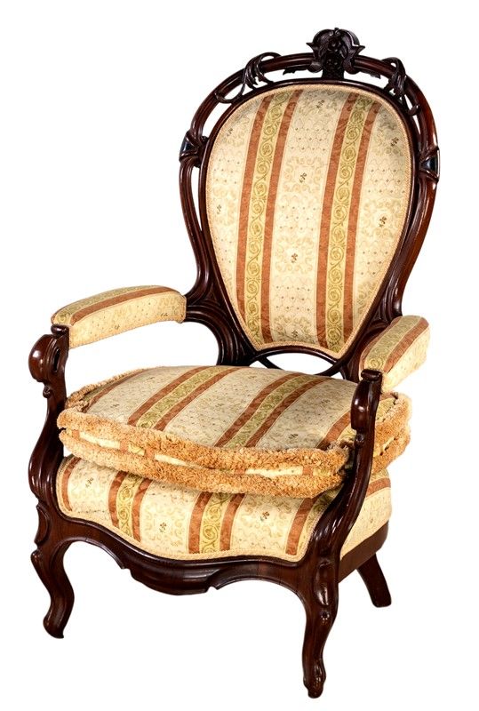 SALOTTO COMPOSTO DA DIVANO E COPPIA DI POLTRONE