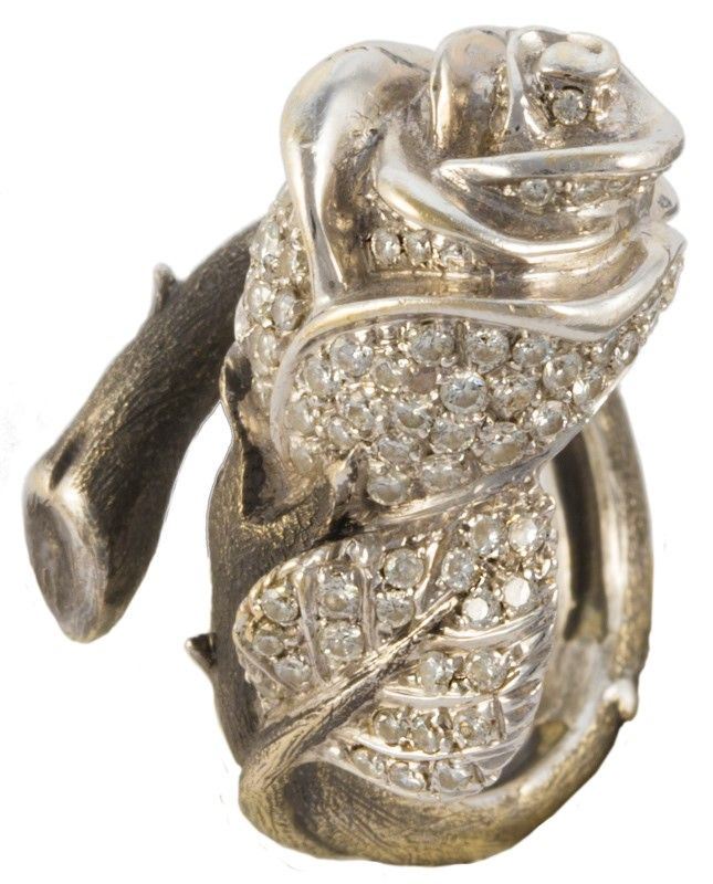 Anello Fiore Contrariè Oro Gr.13,80, Brillanti Ct.1,07