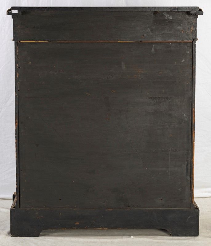 Credenza