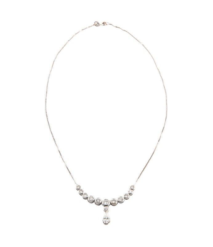 Girocollo con Goccia Ct 0,62 F-vs2 e 11 Brillanti Ct 1,40