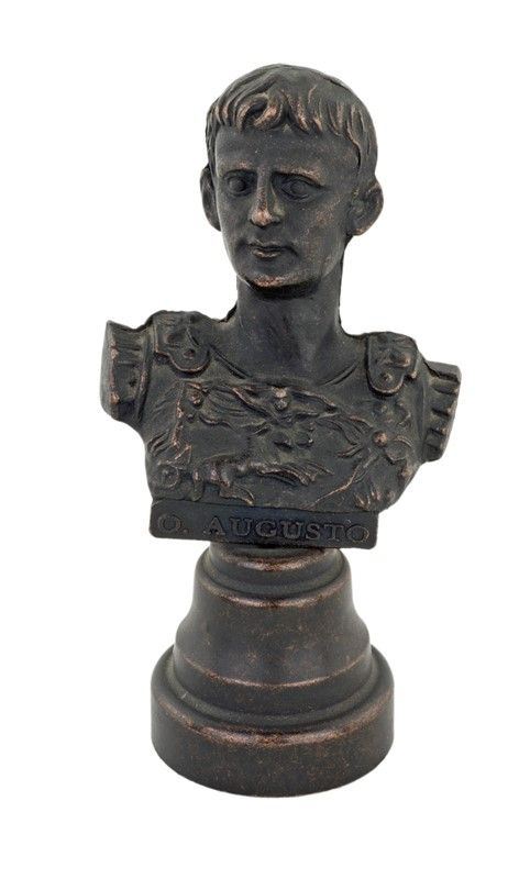 Piccolo bustino in bronzo  - Asta Asta a tempo di Antiquariato e Arredamento - Casa d'Aste Arcadia