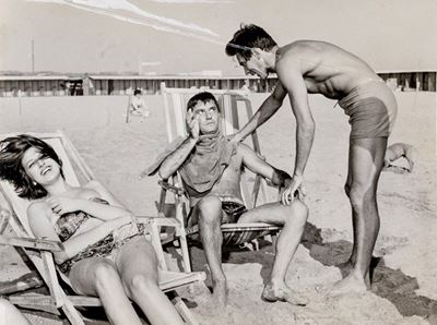Walter Chiari e Mina a Fregene, 1960