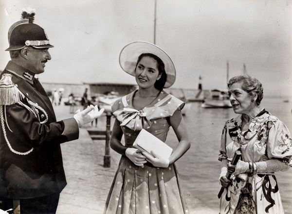 VITTORIO DE SICA CON LEA PADOVANI E TINA PICA,1955