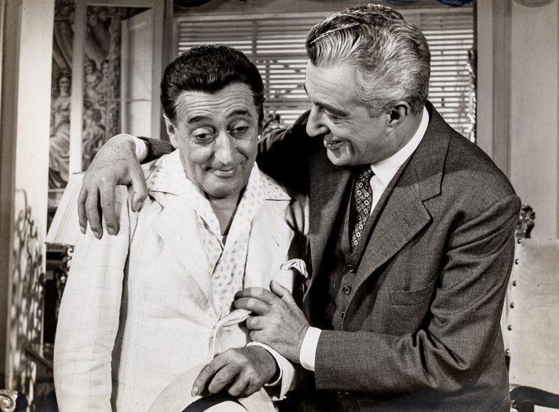 Giovanni Battista Poletto - Vittorio De Sica Abbraccia TotÒ, 1955