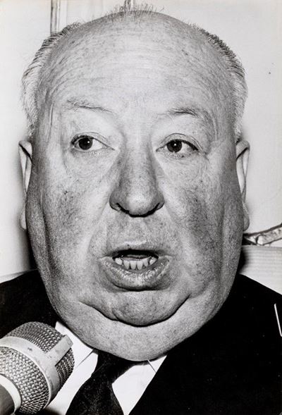 Lotto di Due Fotografie Ritraenti Alfred Hitchcock, 1969