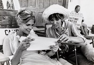 Candice Bergen e Anna Karina, 1967