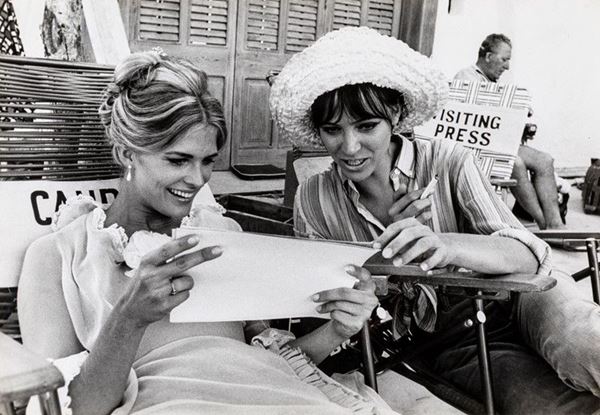 CANDICE BERGEN E ANNA KARINA, 1967