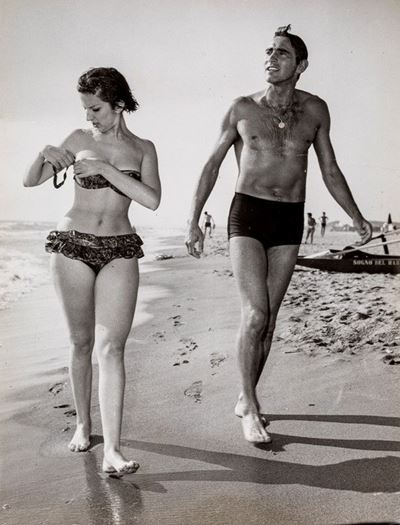 Walter Chiari e Mina a Fregene, 1960