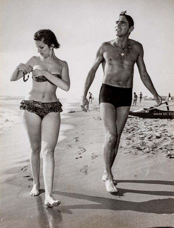Pietro Pascuttini - Walter Chiari e Mina a Fregene, 1960