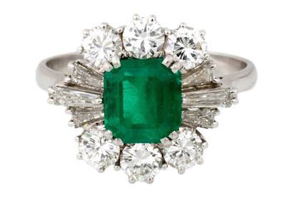Anello con Smeraldo
