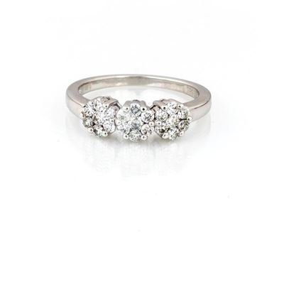 Anello Trilogy con Brillanti