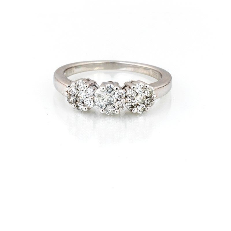 Anello Trilogy con Brillanti