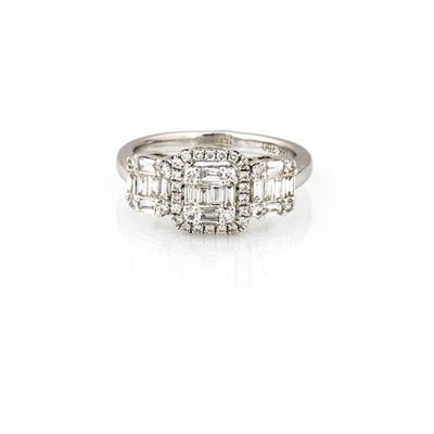 Anello Trilogy con Diamanti