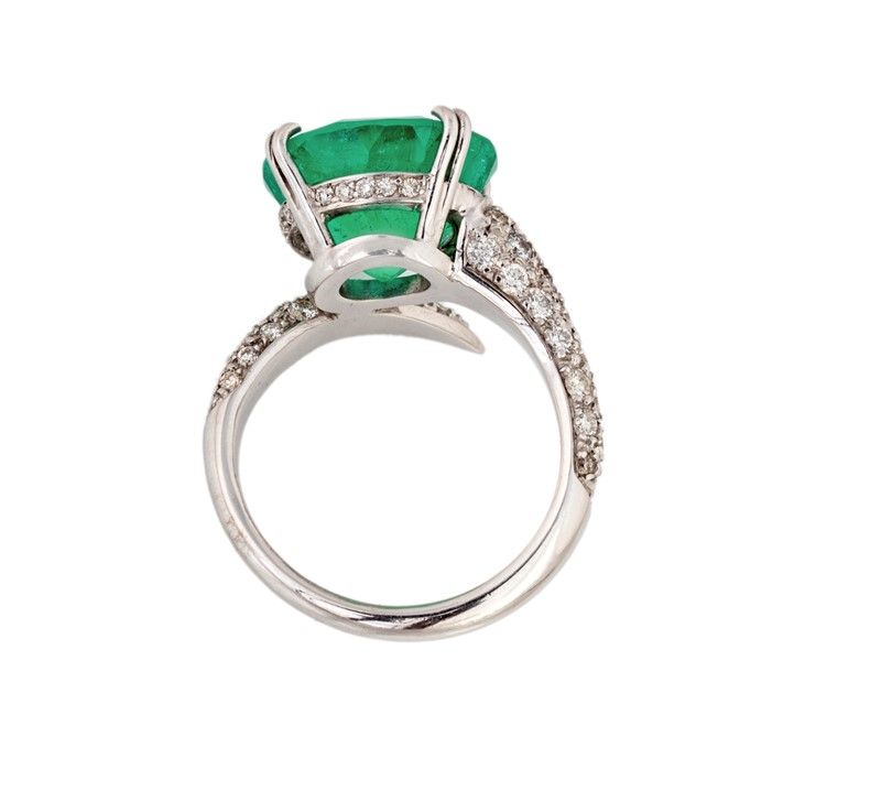 Anello con Smeraldo Colombia