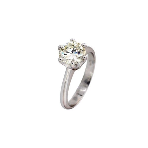 Anello solitario con brillante