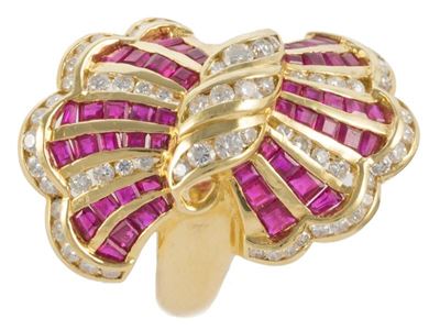 Anello in Oro Giallo Brill. Circa Ct.1,28 e Rub Ct..3,57 Fiocco