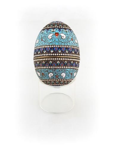 Uovo in Argento Dorato e Smalti Policromi Cloisonné