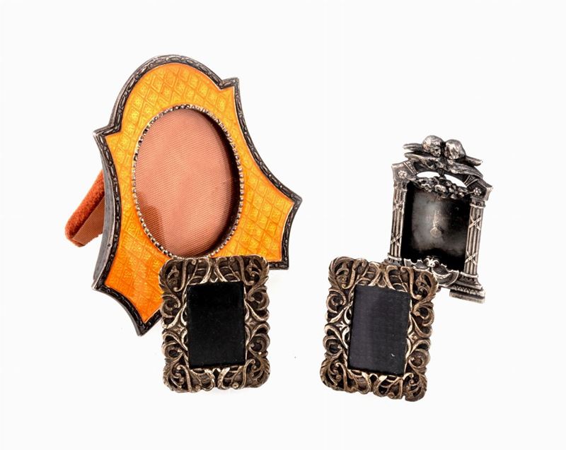 Quattro Piccole Cornici in Miniatura in Argento: