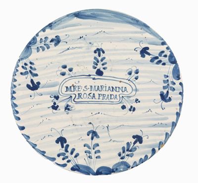 Piatto in Maiolica Bianca e Blu