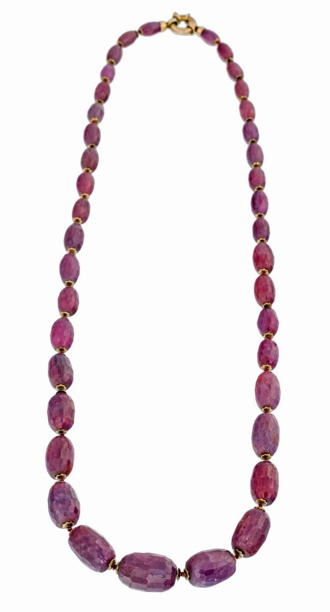 Collana di Corindone Rosso