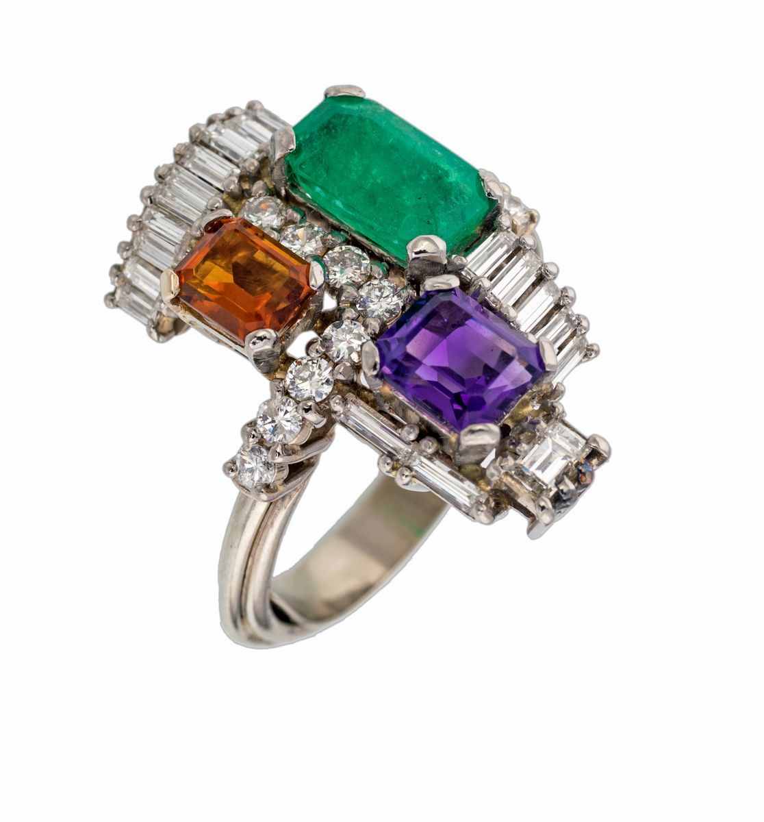 Anello con Pietre