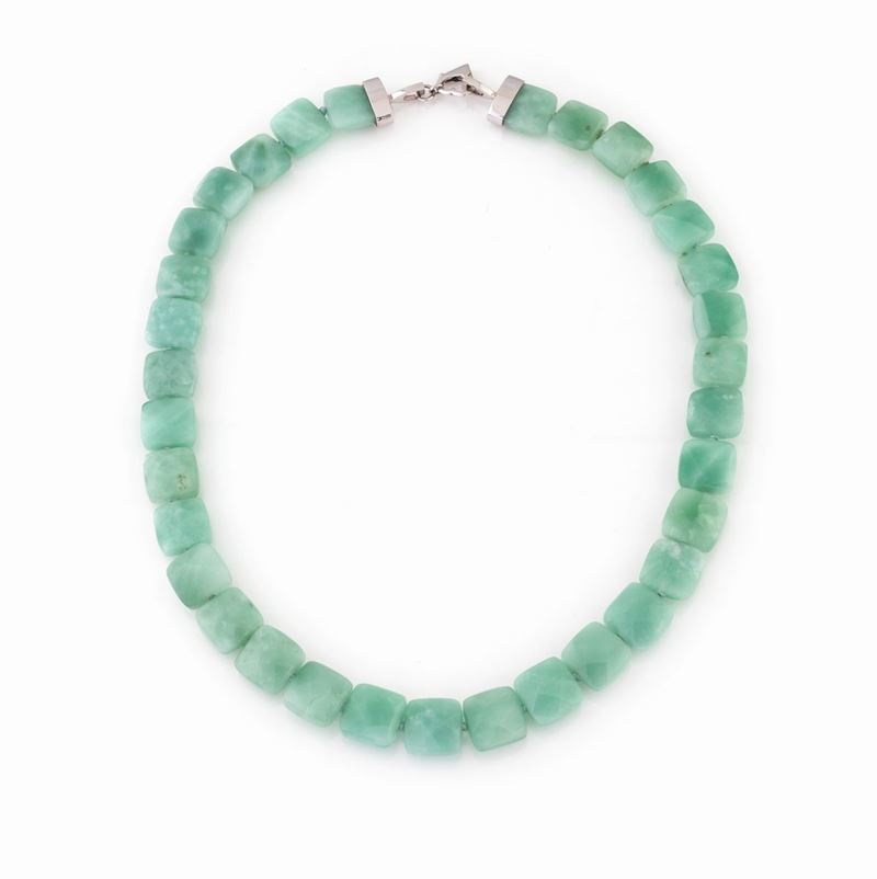 Collana di Pietre Azzurre