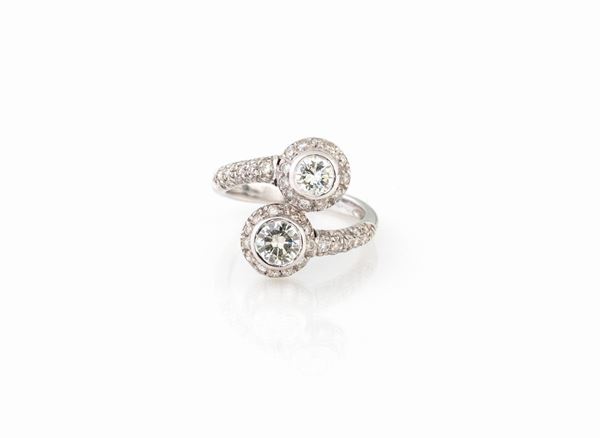 ANELLO CON BRILLANTI
