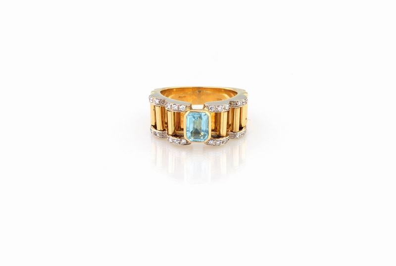 Anello con Topazio