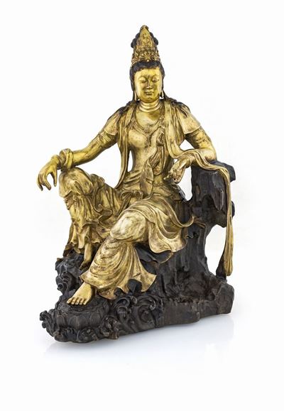 Guan Yin Bodhisattva - 铜鎏金自在观音雕像